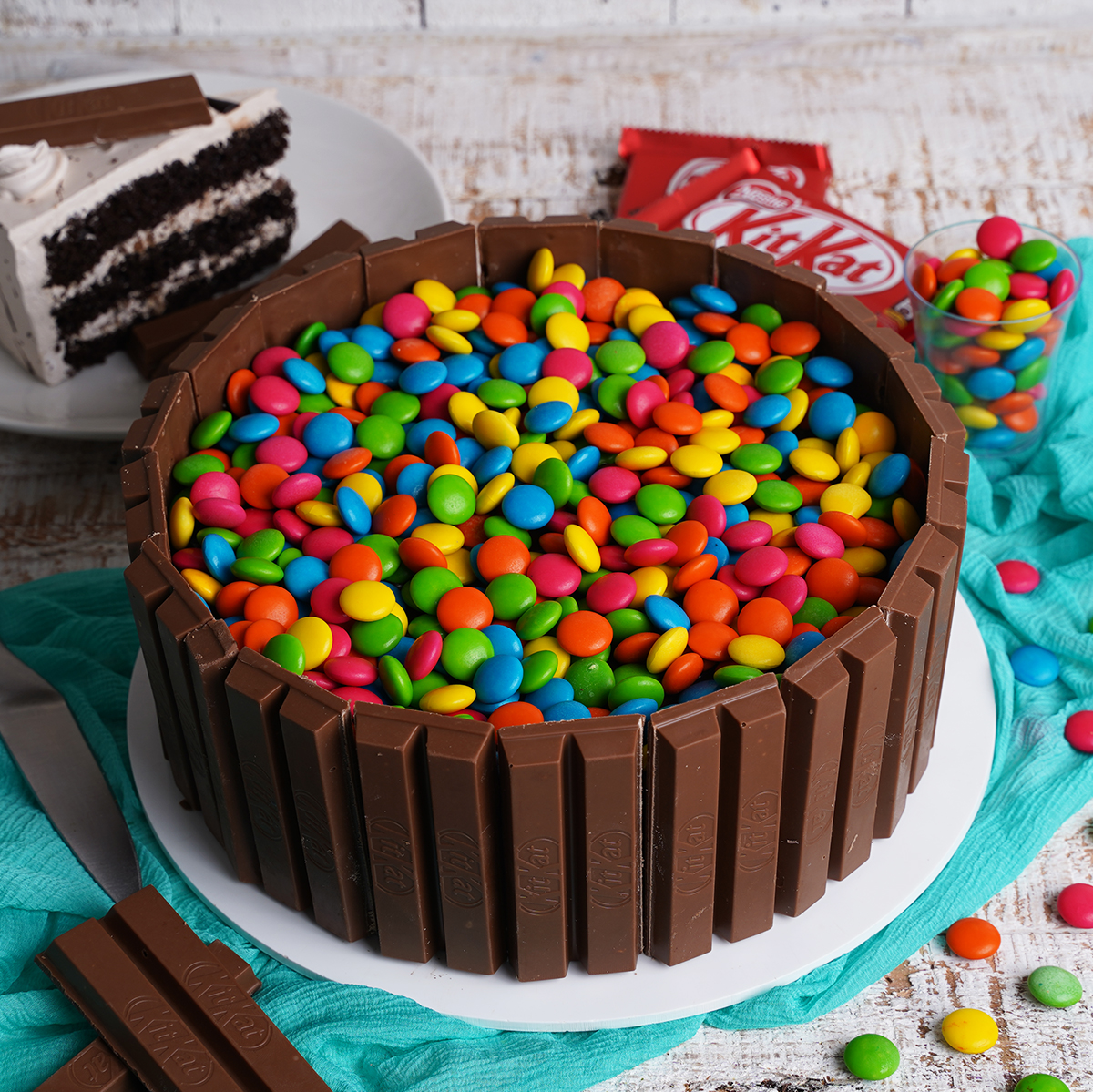 Kit Kat Chocolate Cake | Cake Together | Birthday Cake Delivery - Cake  Together