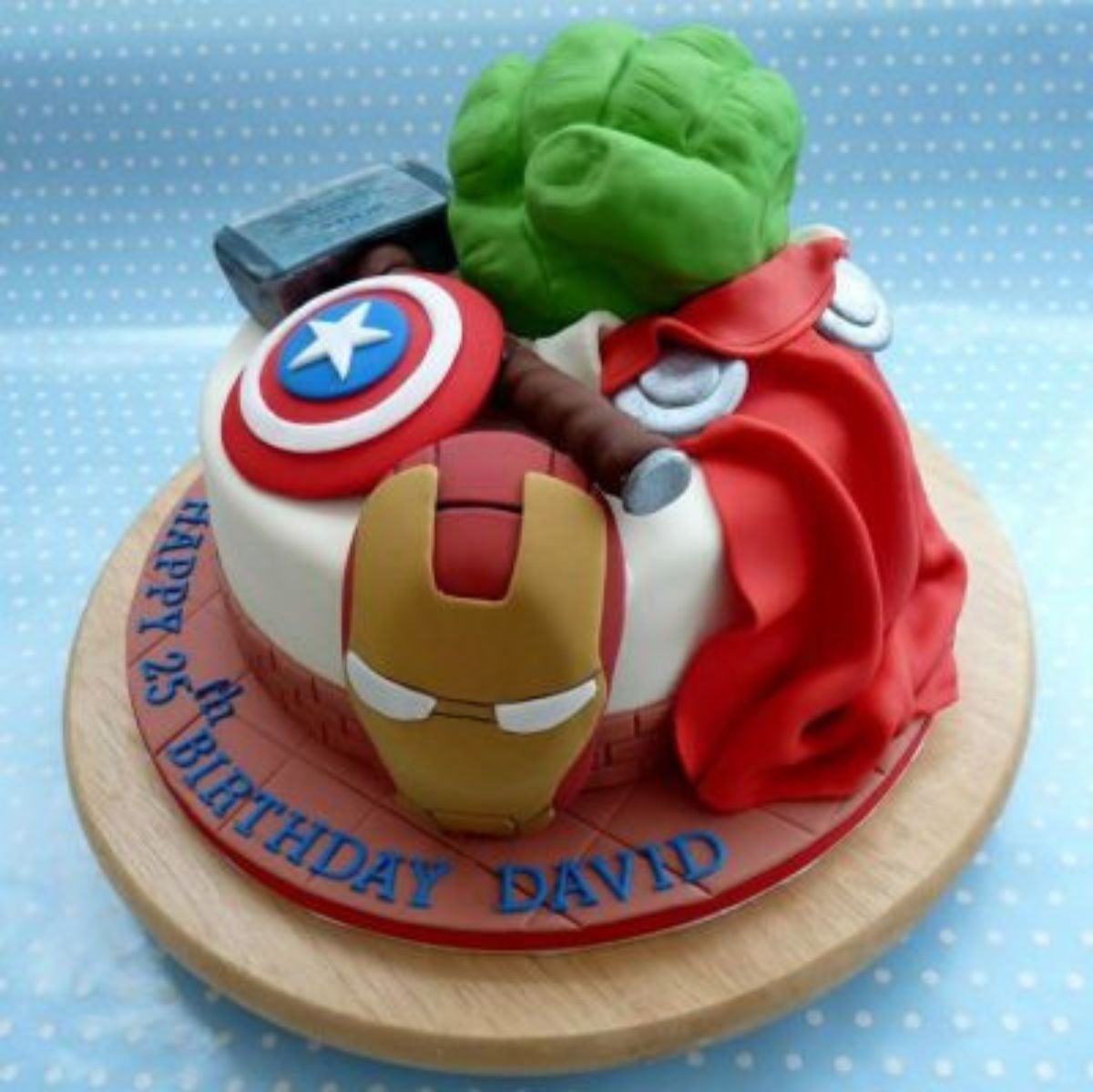 Snapshot: Marvel at Robert Downey Jr.'s 'Iron Man 3' Birthday Cake |  Fandango-sonthuy.vn
