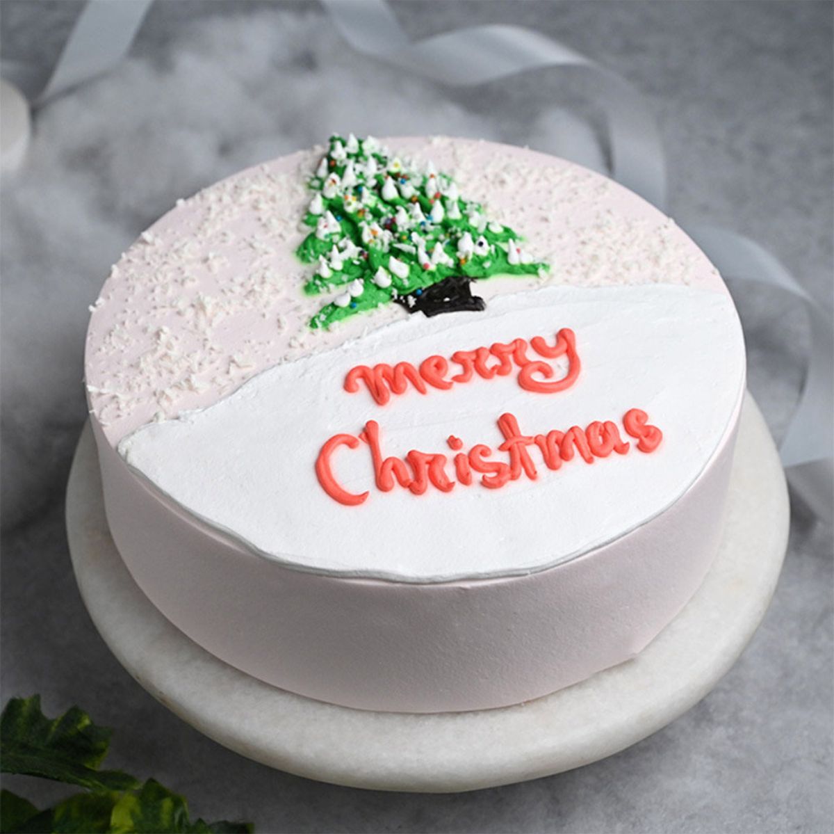 Round Christmas Tree Chocolate Cake