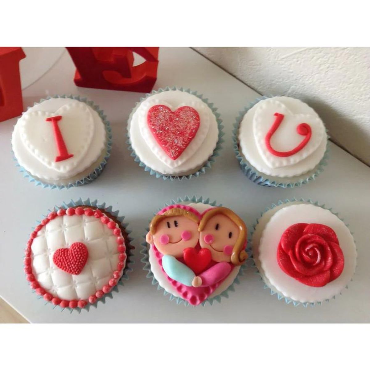 Cute Love Cupcakes - Dough and Cream