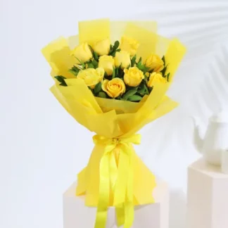 p-bouquet-of-10-yellow-roses-in-tissue-wrapping-46732-m