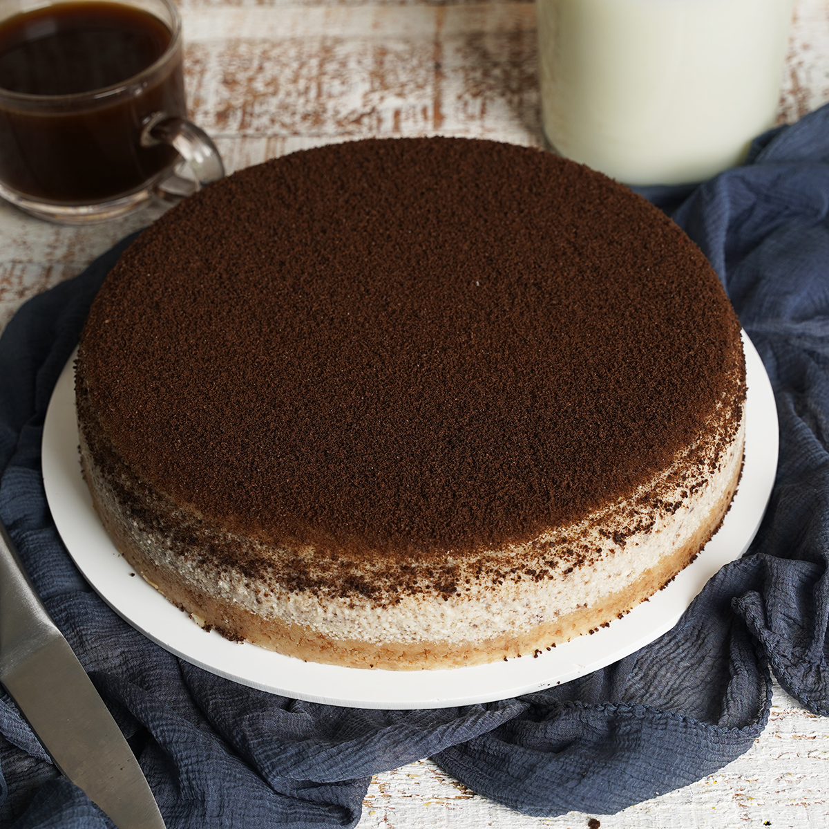 Baked Vanilla Oreo Cheesecake