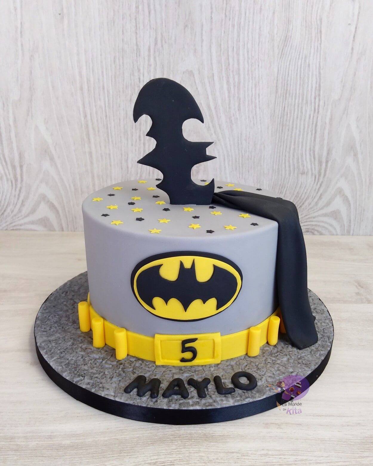 Batman Theme Fondant Cake