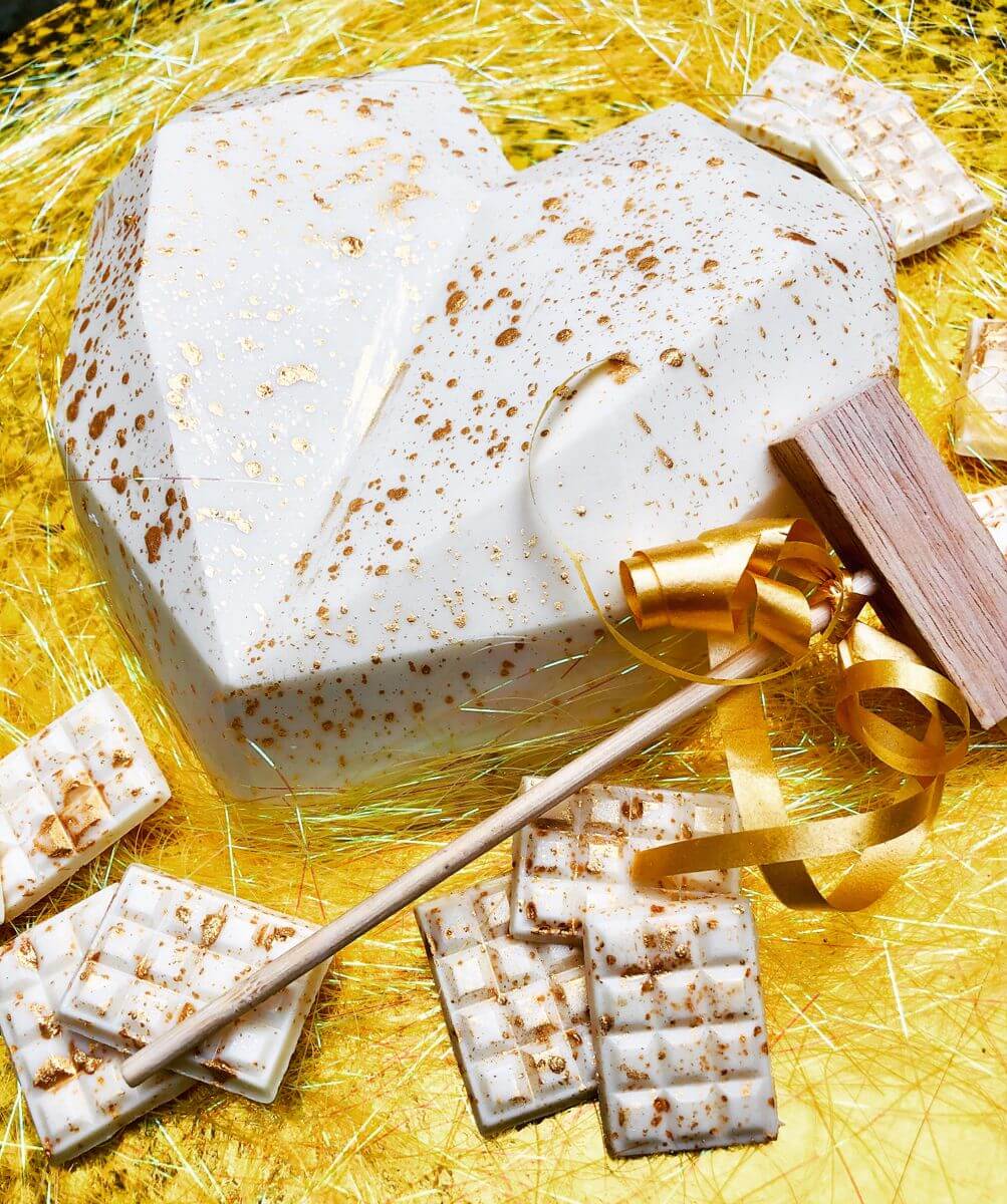 White & Gold Heart Theme Pinata Cake